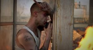 «Escucha, voy a pasarme la gramática por el forro y a quedarme tan ancho»